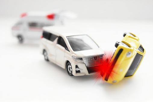交通事故の適切な対応、治療について